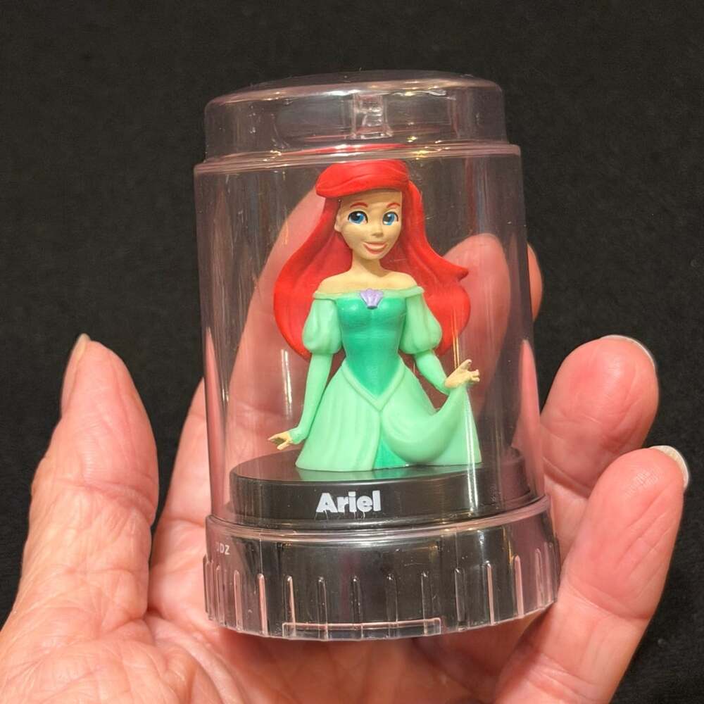 Disney The Little Mermaid Princess Ariel Good2Grow Podz Collectible Topper